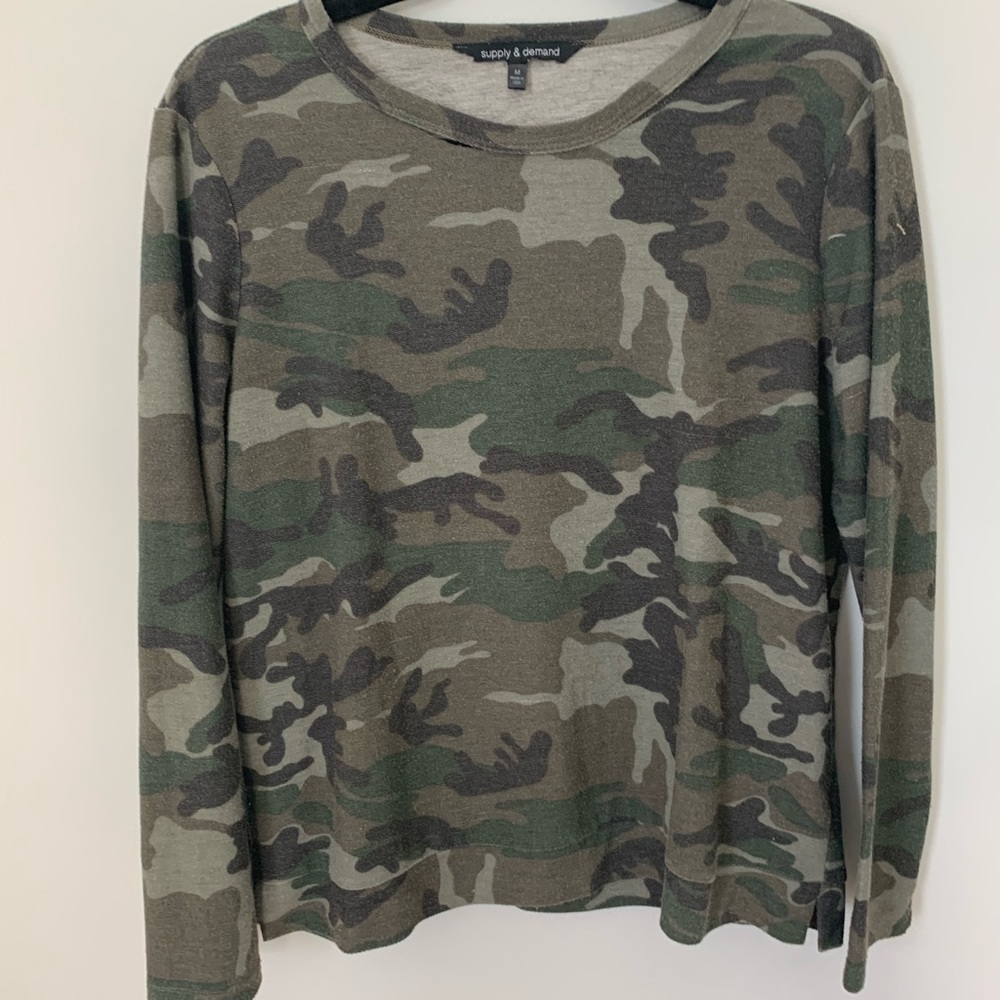 supply and demand camo sweater